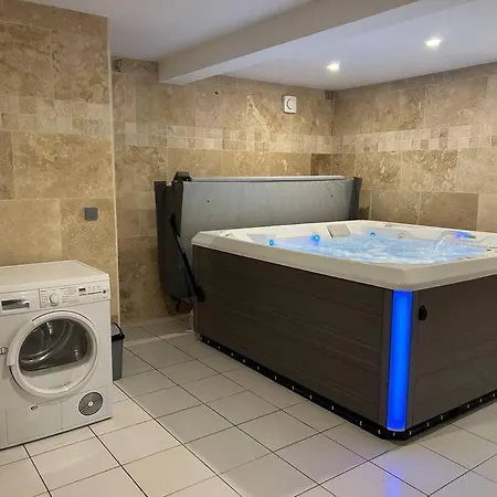 La Heronniere - De Groupe * Houlle